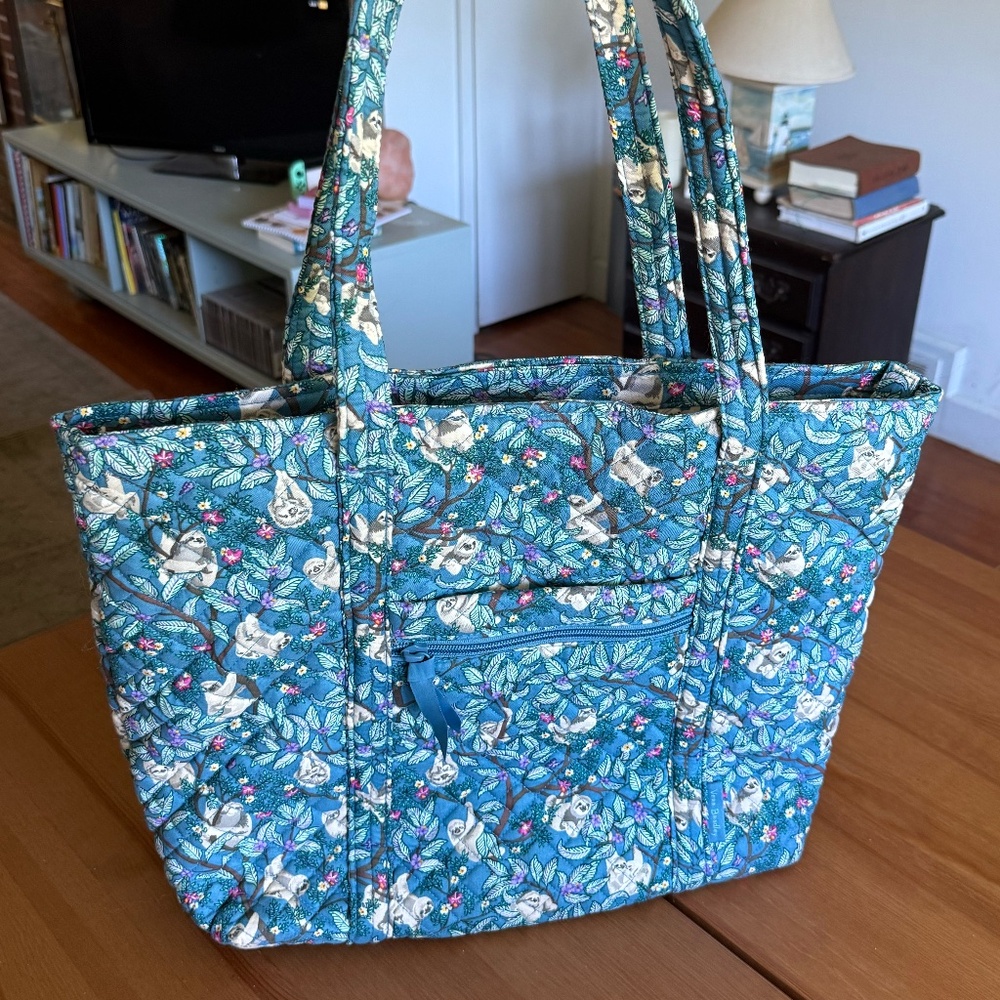Vera Bradley Large Vera Tote in Hangin' Around Sloth Print NWT